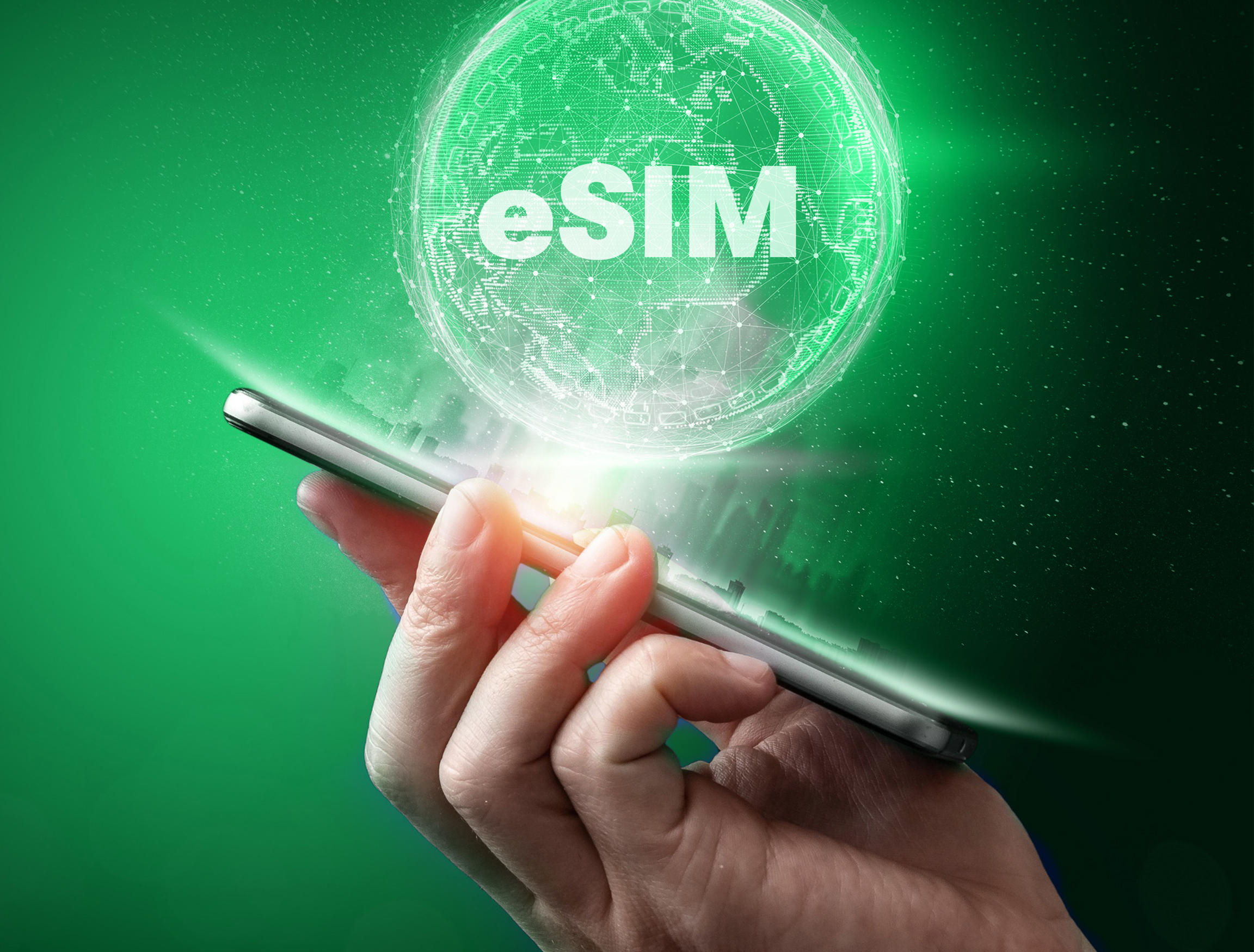 SIM ё eSIM: чаро муштариён кортҳои электрониро интихоб мекунанд