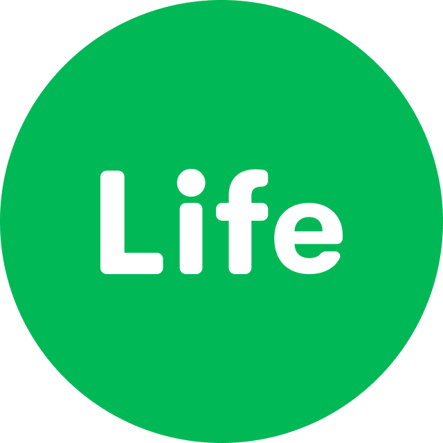 В 2017 году первыми на рынке запустили суперапп «Life», мобильное приложение, которое объединяло в себе функции личного кабинета и мессенджера.